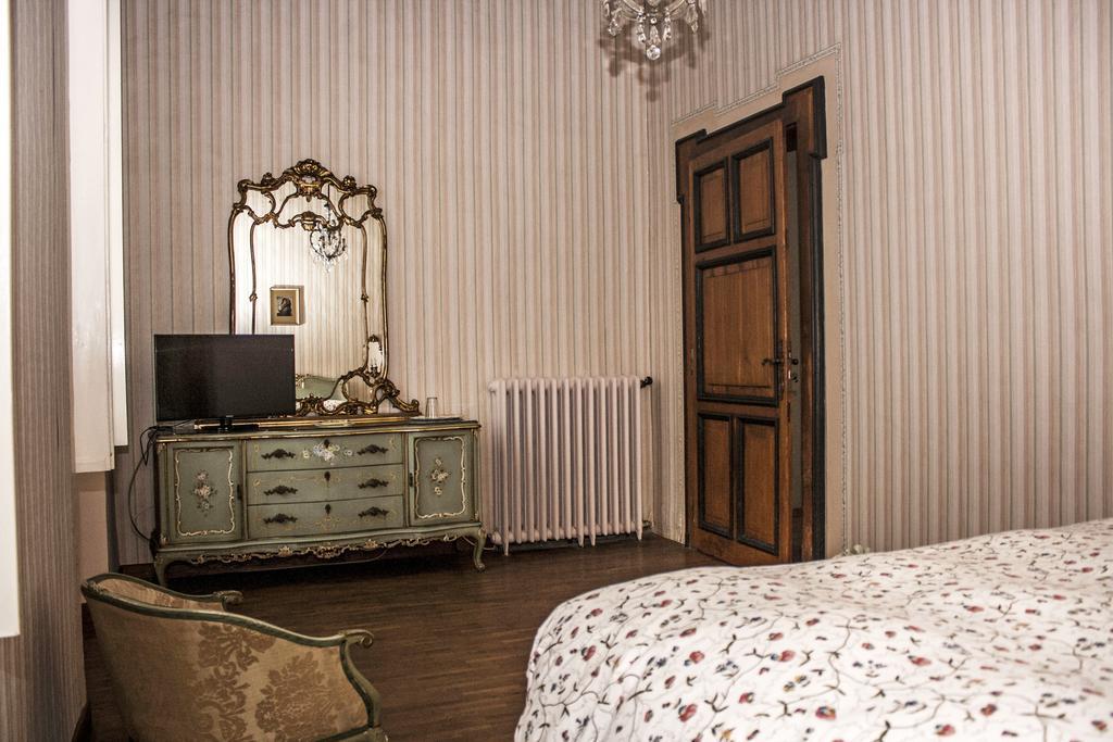 Agriturismo Casa Grande Bed & Breakfast Basiglio Room photo